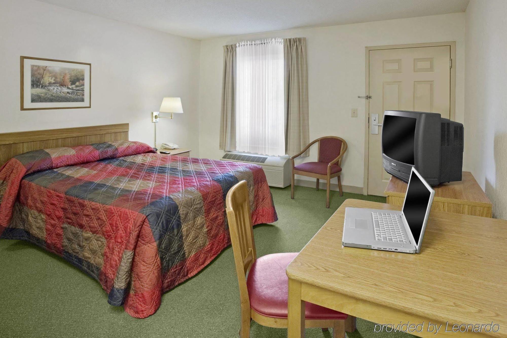 Siegel Select Albuquerque 2 Aparthotel Room photo